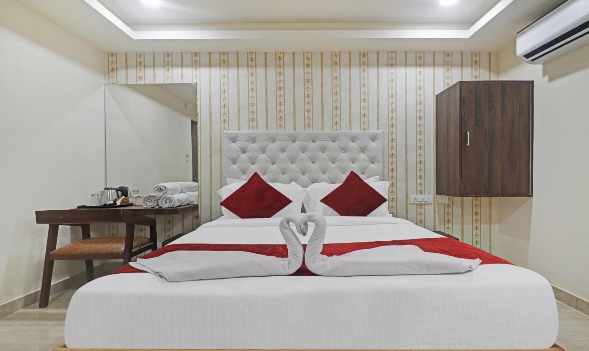 Hotel Bright Airport Zone Shamshabad Exterior photo