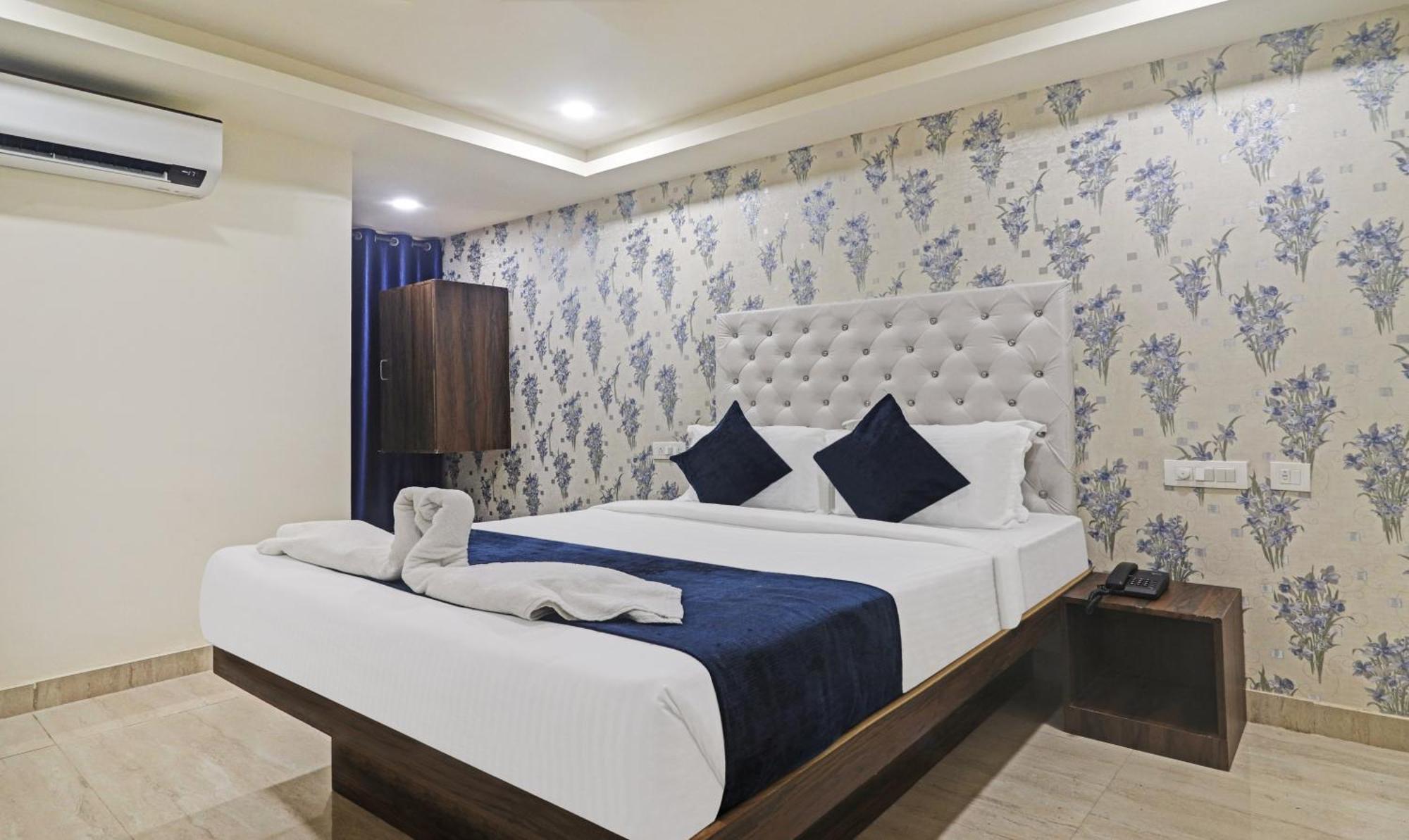 Hotel Bright Airport Zone Shamshabad Exterior photo